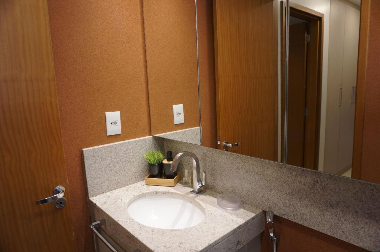 Cantinn Winner 6C Ap Luxuoso De 2 Q No Parque Flamboyant กัวยาเนีย ภายนอก รูปภาพ